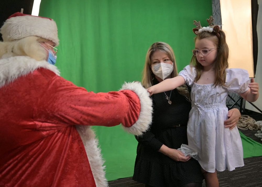 The Gift of Christmas Artworks to Sick Children